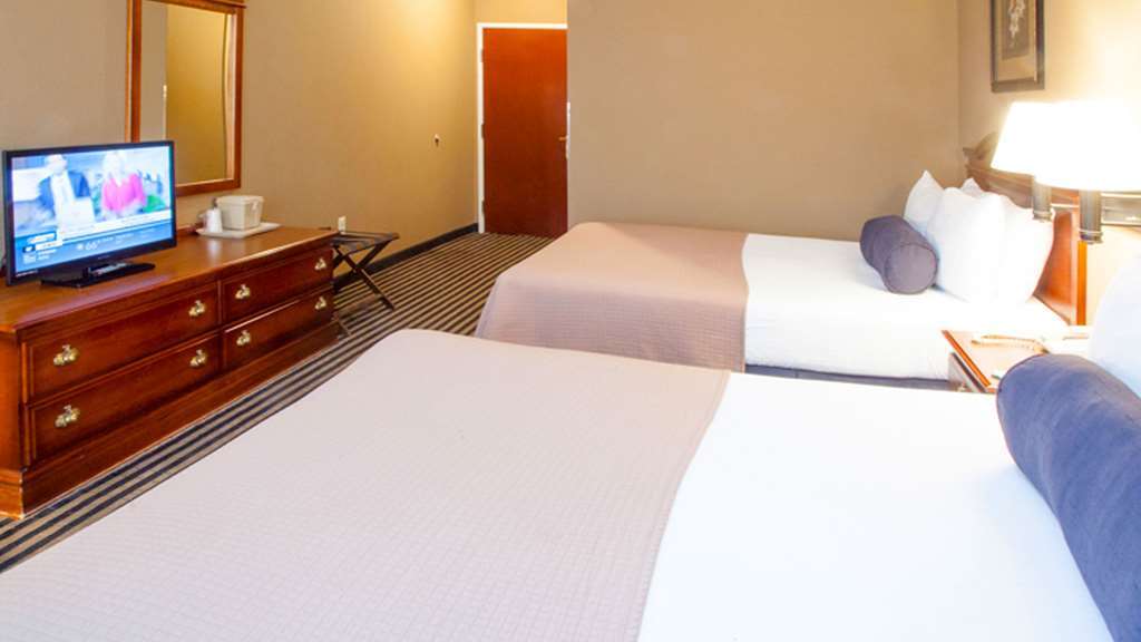 Mountain Inn & Suites Flat Rock Oda fotoğraf